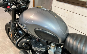 TRIUMPH BONNEVILLE T120 BLACK 2025 D1BH23