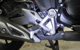 HONDA CB200X