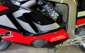 SUZUKI GSX-R400R 1993 GK76A