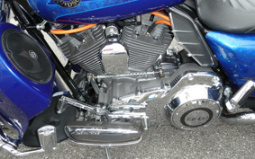 HARLEY FLHRSE1800CVO 2013 PG8