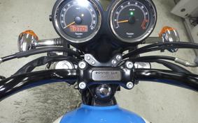 TRIUMPH BONNEVILLE SPIRIT 2015