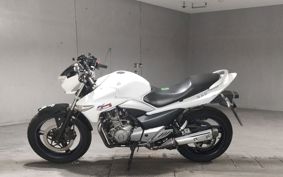 SUZUKI GSR250 GJ55D
