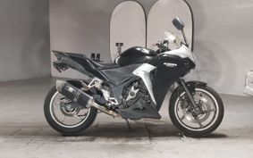 HONDA CBR250R MC41