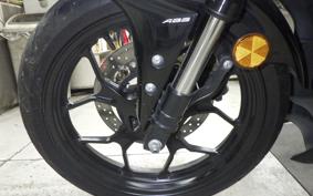 YAMAHA YZF R-3 2024 RH21J