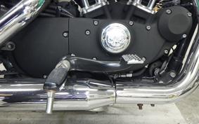 HARLEY XL883N 2011