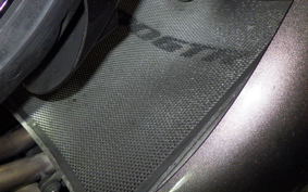 KAWASAKI 1400 GTR 2010