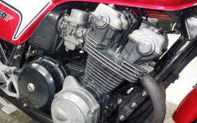 HONDA CB750F С 1983 RC04