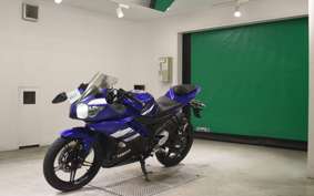 YAMAHA YZF-R15 2024