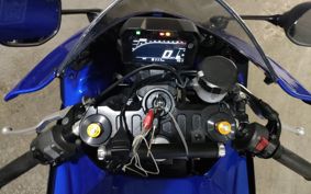 YAMAHA YZF-R7 2023 RM39J