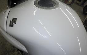 SUZUKI GSR250 2000