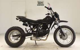 YAMAHA TW225 DG09J