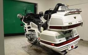 HONDA GL1500 GOLD WING SE 2000 SC22