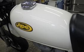 HONDA APE 100 HC07