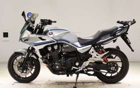 HONDA CB1300SB SUPER BOLDOR 2023 SC54