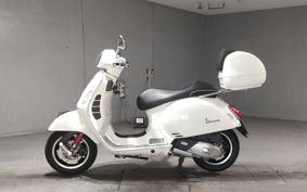 VESPA GTS150 SUPER M4590