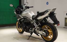 HONDA CB1300SB SUPER BOLDOR EP 2022 SC54