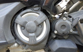YAMAHA T-MAX 530 DX 2019 SJ15J