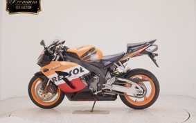HONDA CBR1000RR 2005