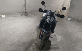 KTM 890 ADVENTURE	 TS640