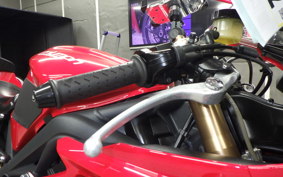 TRIUMPH DAYTONA 675 2013
