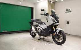HONDA X-ADV 750 2025 RH21