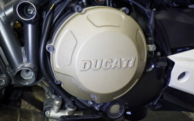DUCATI STREETFIGHTER S 2009