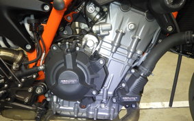 KTM 890 DUKE R 2023