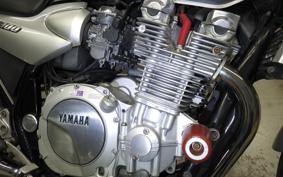 YAMAHA XJR1300 1999 RP01J