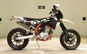 SWM SM125R