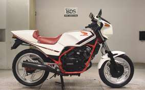 HONDA VT250F MC08