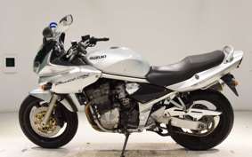 SUZUKI BANDIT 1200 S 2003 GV77A