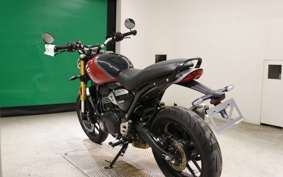 TRIUMPH SPEED 400 2025