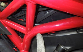 DUCATI M1200 S 2015