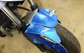 SUZUKI GSR250