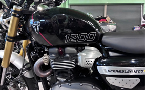 TRIUMPH SCRAMBLER 1200XE 2025 DADS0H