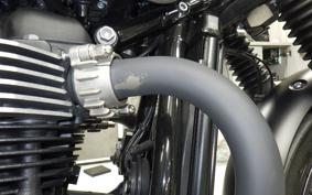 TRIUMPH STREET TWIN 2018