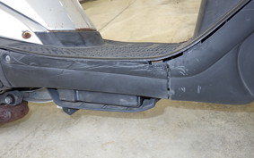 SUZUKI ADDRESS V100 CE11A