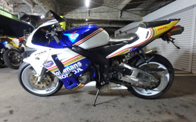 HONDA CBR600RR 2003 PC37