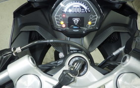 TRIUMPH DAYTONA 660 2024
