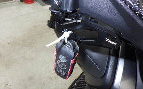 YAMAHA T-MAX 560 T 2022 SJ19J
