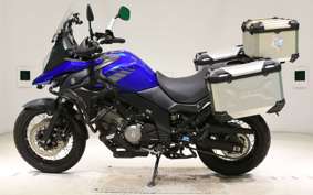 SUZUKI DL650 ( V-Strom 650 ) XTA 2021 C733A