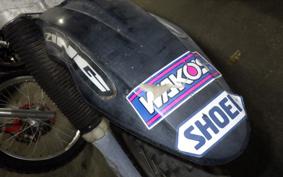 KAWASAKI KX125 KX125E