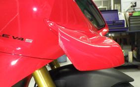 DUCATI PANIGALE V4 S 2026