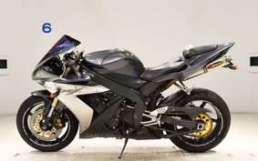 YAMAHA YZF-R1 2004