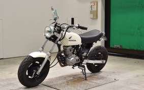 HONDA APE 50 2013 AC16