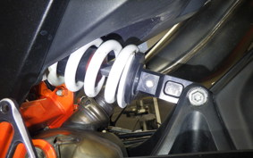 KTM 890 DUKE R 2023