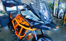 KTM 1050 ADVENTURE 2017 V4340