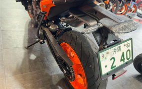 KTM 890 DUKE 2024 TU940