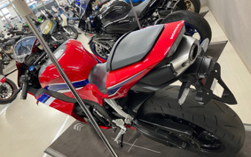 HONDA CBR600RR 2020 PC40