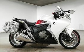 HONDA VFR1200F 2010 SC63